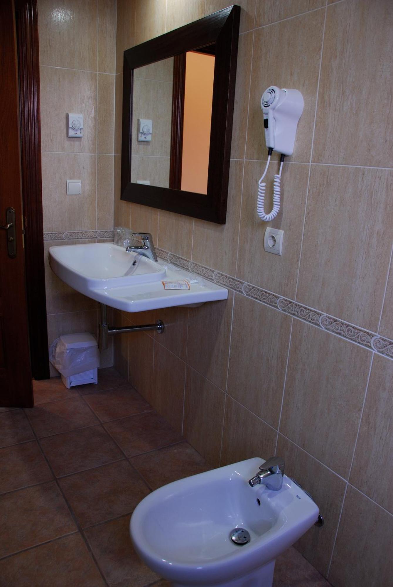 Hotel Balneari De Vallfogona De Riucorb المظهر الخارجي الصورة