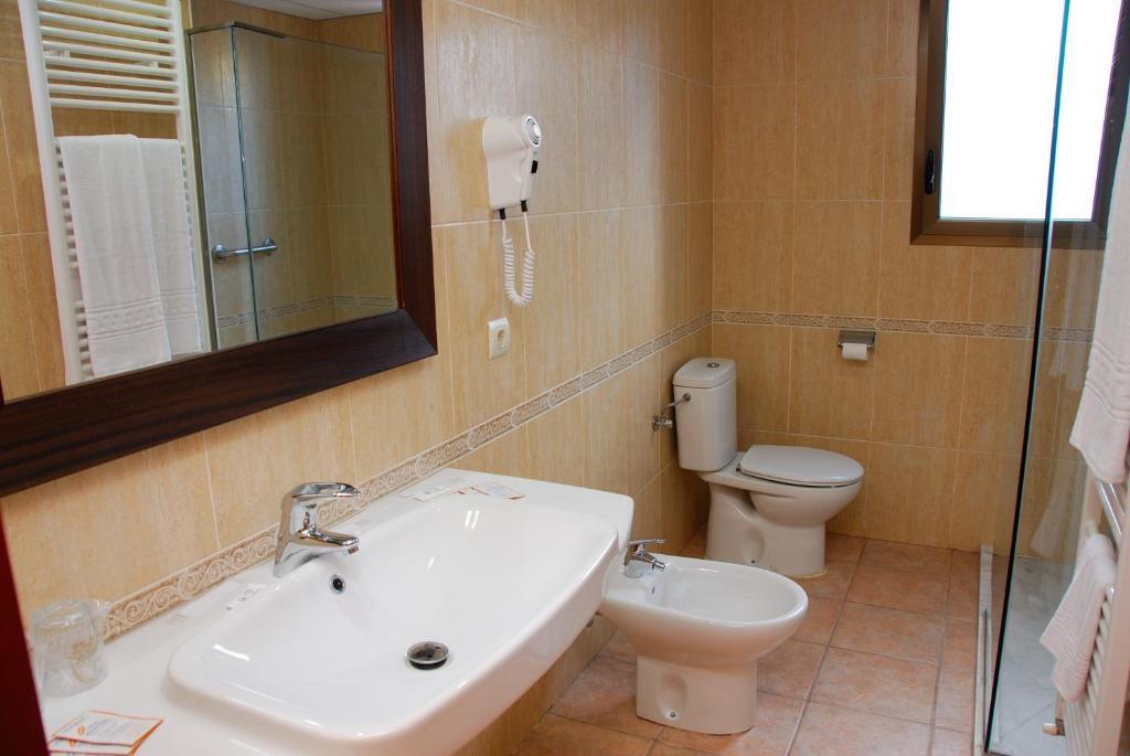 Hotel Balneari De Vallfogona De Riucorb المظهر الخارجي الصورة